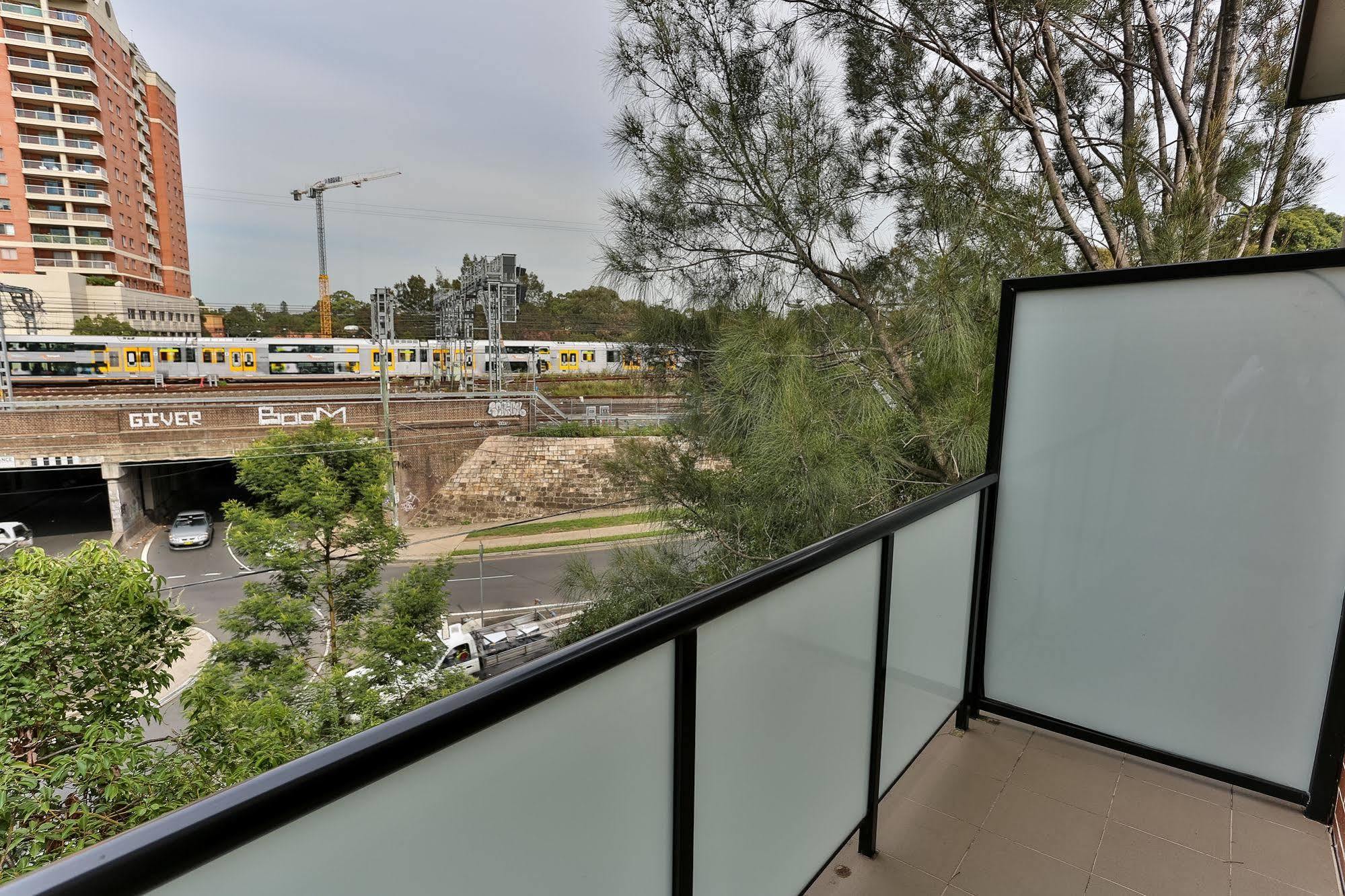 Strathfield Executive Accommodation Сідней Екстер'єр фото